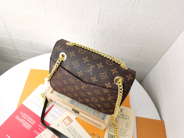 ルイヴィトンバッグ細部ディテール